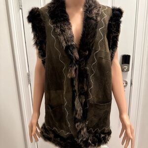 Faux Fur Trimmed Vest in Brown